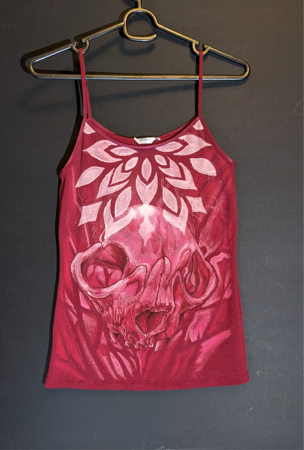 Skull/mandala ladies bleach tee