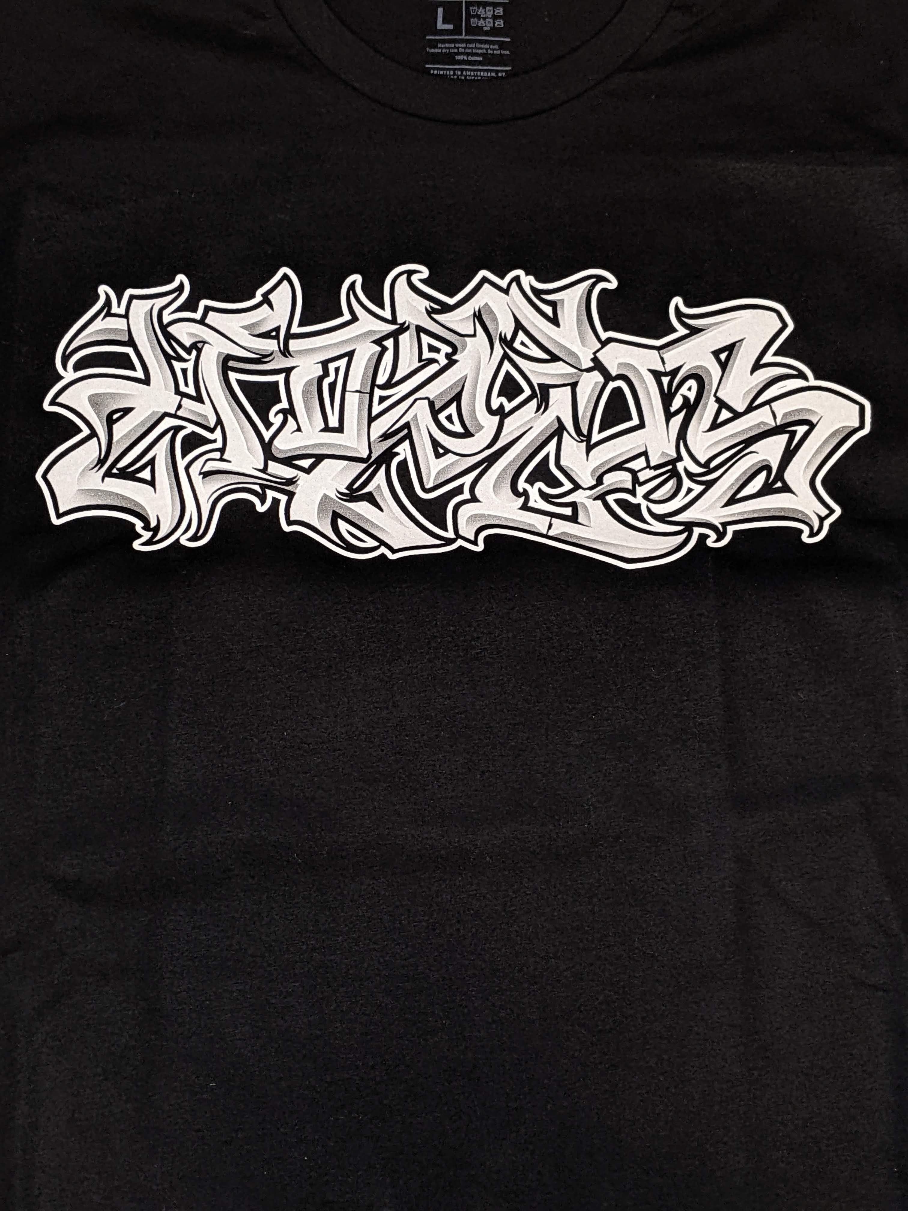 V2 Horus ‘bevel graff’ t-shirt
