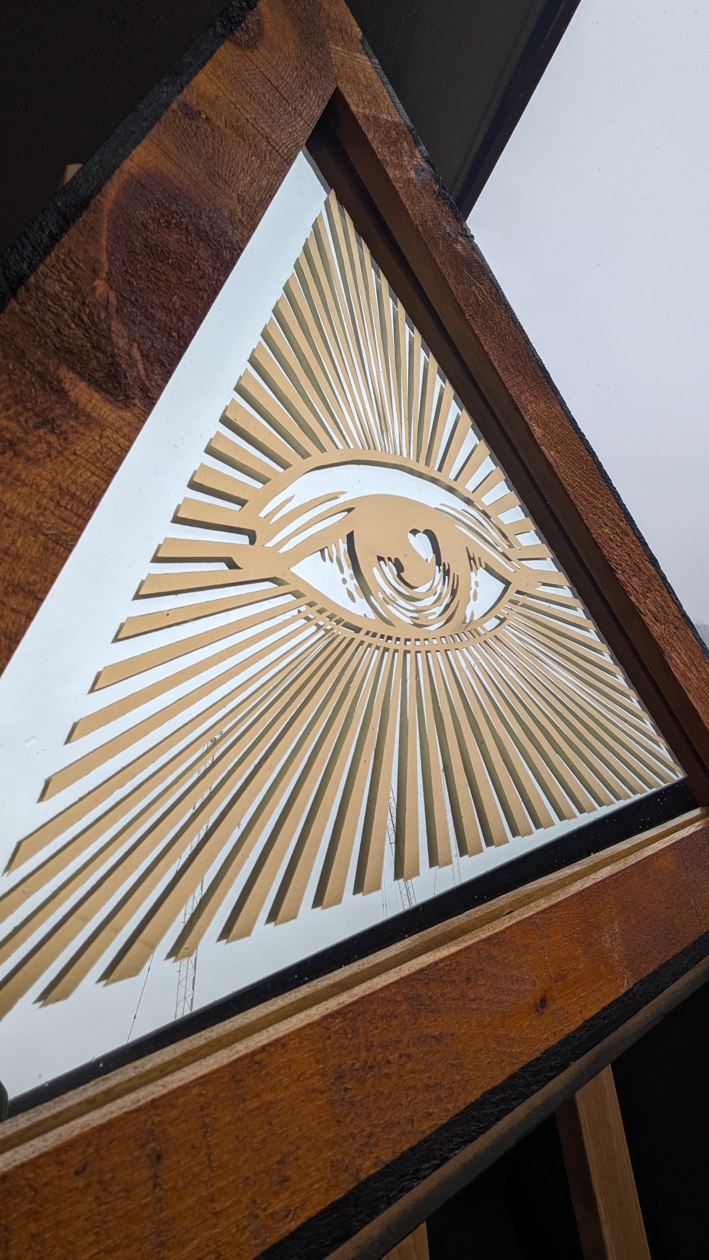 Detail photo : Wooden framed triangular mirror 